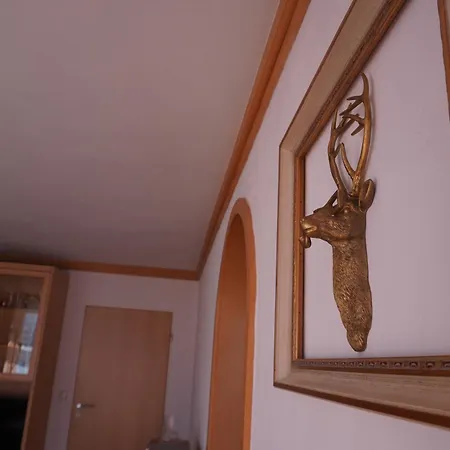 Allgaeuzeit Mit Hallenbad & Sauna & Kostenlosem Wlan Appartement *