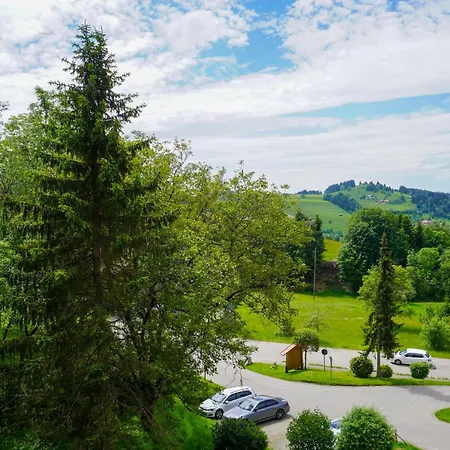 Allgaeuzeit Mit Hallenbad & Sauna & Kostenlosem Wlan Appartement *
