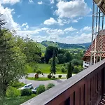 Allgaeuzeit Mit Hallenbad & Sauna & Kostenlosem Wlan Missen-Wilhams