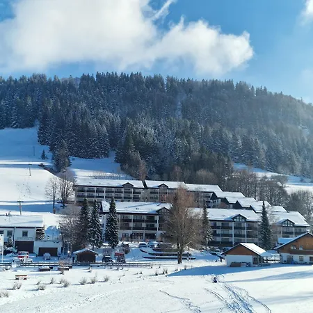 Allgaeuzeit Mit Hallenbad & Sauna & Kostenlosem Wlan ميسين-فيلامس